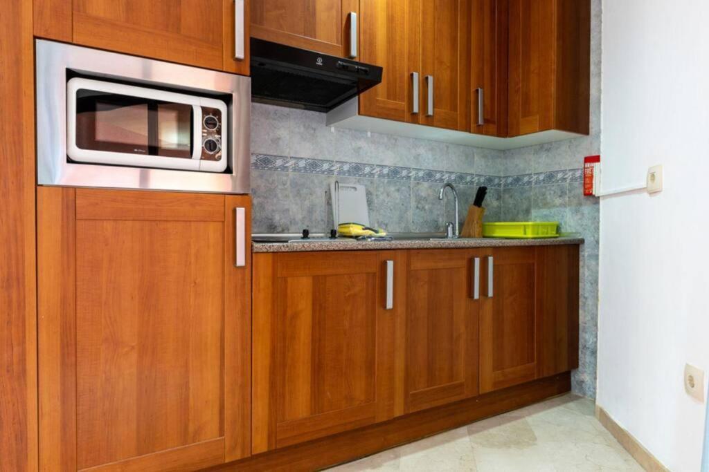 Ct 240 - Beachfront Apartment -Don Juan Manilva Bagian luar foto