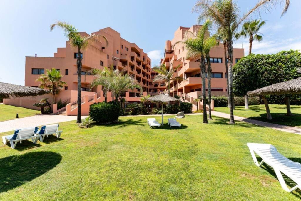 Ct 240 - Beachfront Apartment -Don Juan Manilva Bagian luar foto