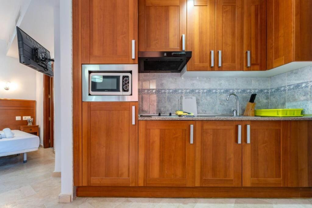 Ct 240 - Beachfront Apartment -Don Juan Manilva Bagian luar foto